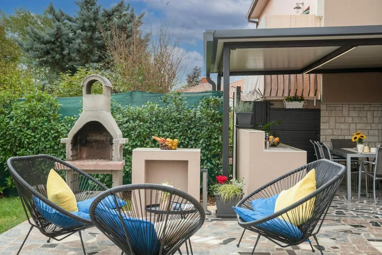 Villa Giovanni Maria Vinez Holiday home